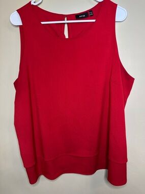 Apt. 9 1X Red Sleeveless Layered Shell Top - P2P 24” Length 26”